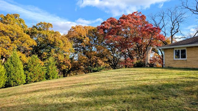 1785 W Pines Road, Oregon, IL 61061