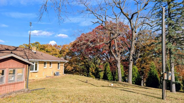 1785 W Pines Road, Oregon, IL 61061