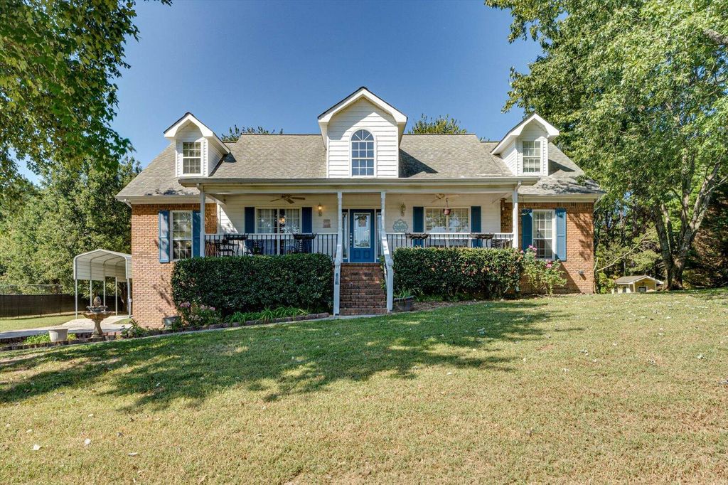 191 Haleys Cove Drive, Chickamauga, GA 30707