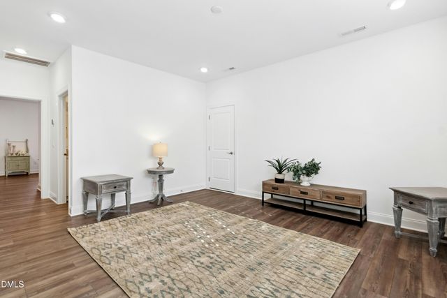 109 Wallington Court, Holly Springs, NC 27540