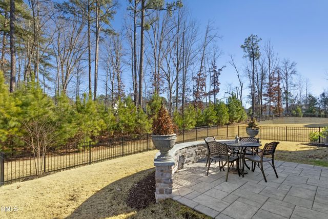 109 Wallington Court, Holly Springs, NC 27540