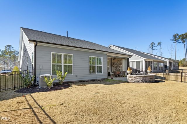 109 Wallington Court, Holly Springs, NC 27540