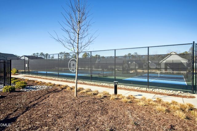 109 Wallington Court, Holly Springs, NC 27540