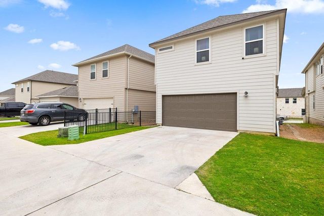 324 Delaware Mountains TER, Dripping Springs, TX 78620
