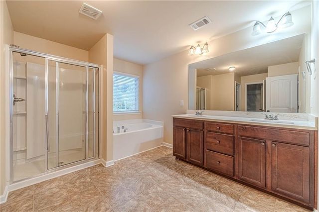 2159 Baywood Tree Lane, Snellville, GA 30078