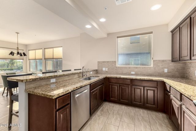 17850 N 68TH Street 2088, Phoenix, AZ 85054