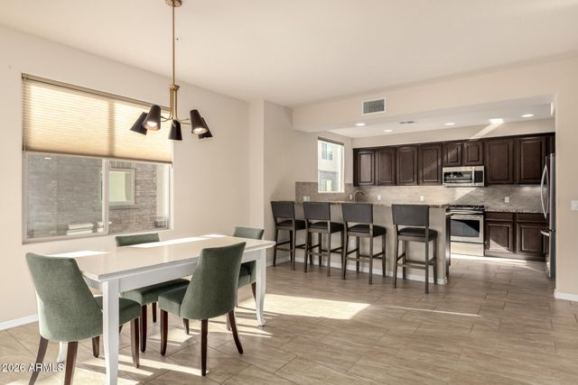 17850 N 68TH Street 2088, Phoenix, AZ 85054