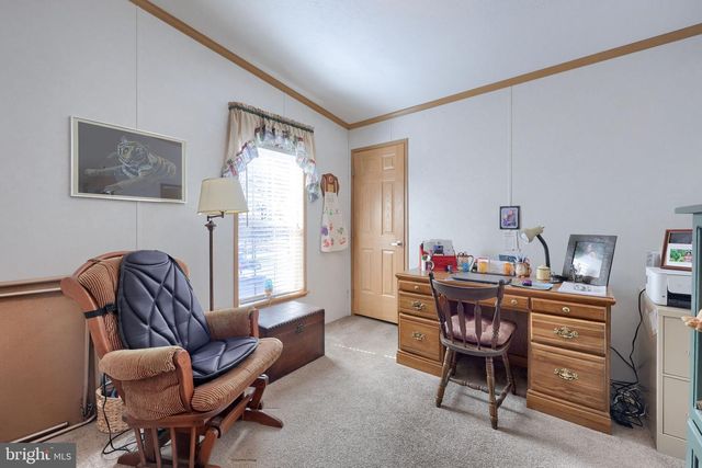 1048 HEMLOCK CIR, Manheim, PA 17545