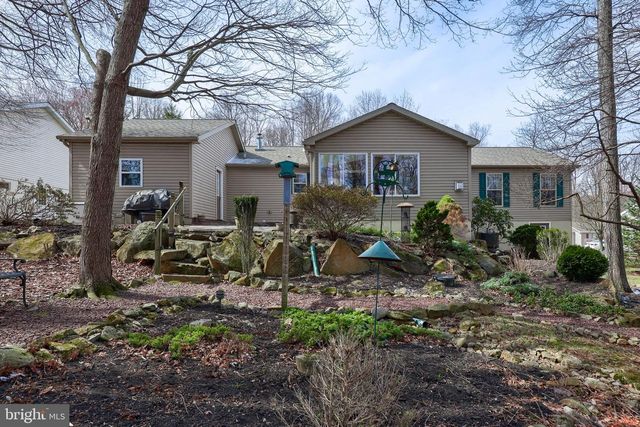 1048 HEMLOCK CIR, Manheim, PA 17545