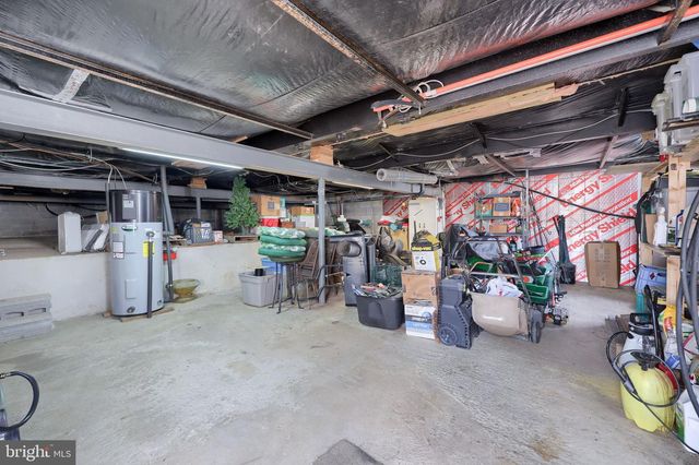 1048 HEMLOCK CIR, Manheim, PA 17545