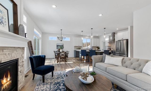 8858 Lapham Drive, Rockford, MI 49341