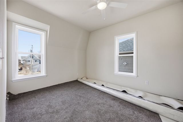 1426 3rd Avenue SE, Cedar Rapids, IA 52403