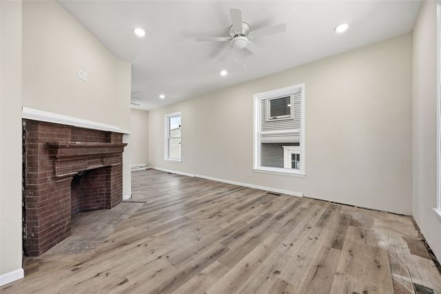 1426 3rd Avenue SE, Cedar Rapids, IA 52403