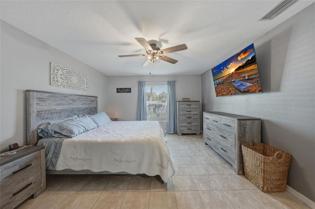 2186 ROSCOE LANE, North Port, FL 34288