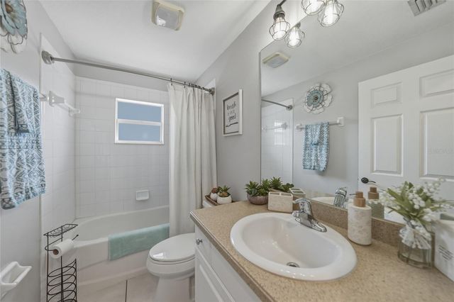 2186 ROSCOE LANE, North Port, FL 34288