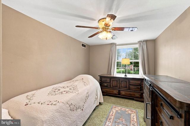 103 LOMBARDY DR, Wallingford, PA 19086