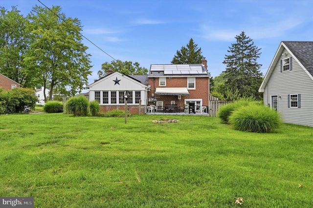 103 LOMBARDY DR, Wallingford, PA 19086