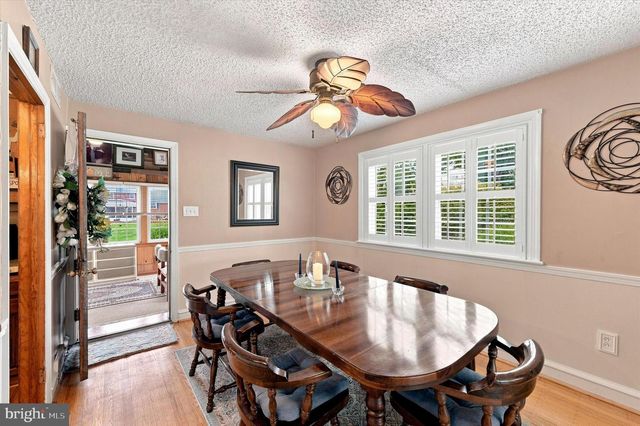 103 LOMBARDY DR, Wallingford, PA 19086
