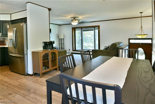 8285 Longview Drive NE, Warren, OH 44484