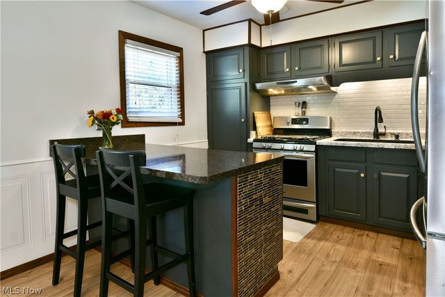 8285 Longview Drive NE, Warren, OH 44484