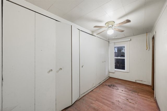 139 E Seneca Avenue, Des Moines, IA 50313