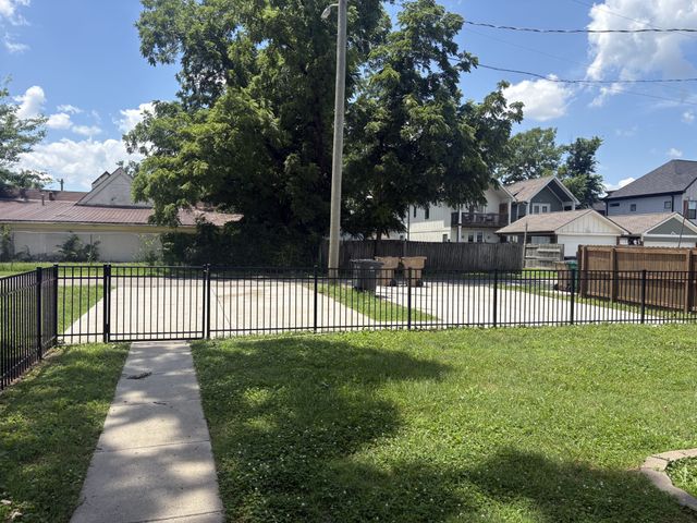 1909 10th Ave, N, Nashville, TN 37208