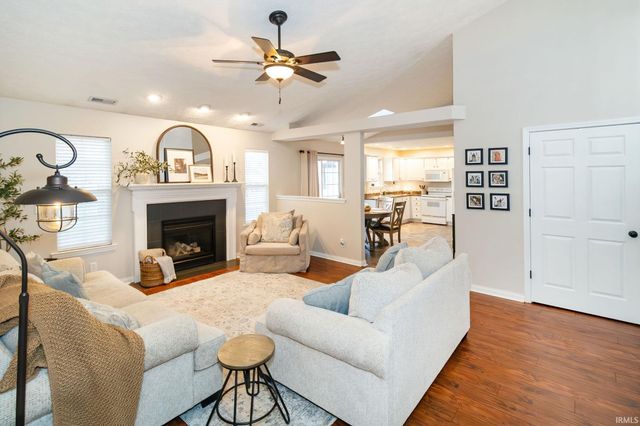 9820 Chatteris Road, Evansville, IN 47725