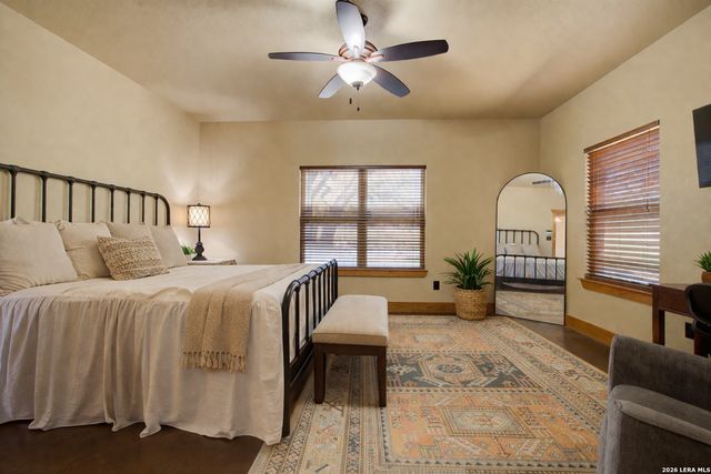 230 Falling Hills, New Braunfels, TX 78132