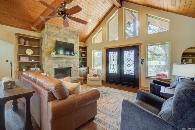 230 Falling Hills, New Braunfels, TX 78132