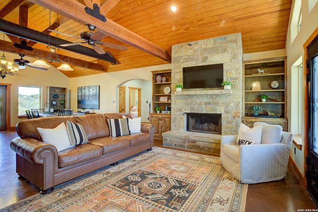 230 Falling Hills, New Braunfels, TX 78132