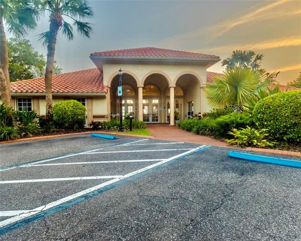 1807 GARDEN LAKE DRIVE 1807, Winter Haven, FL 33884