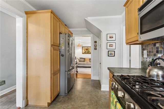 315 Penniman RD, Williamsburg, VA 23185