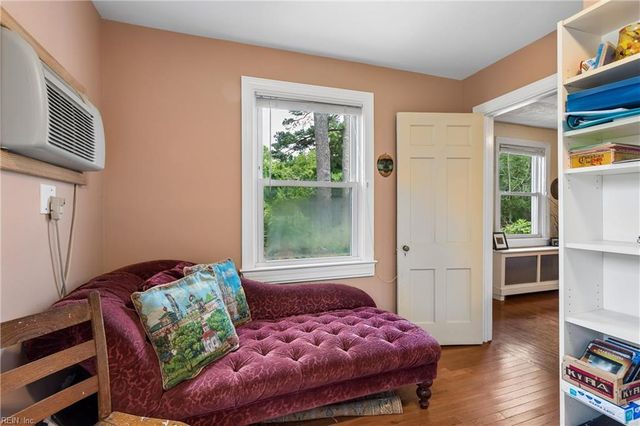315 Penniman RD, Williamsburg, VA 23185