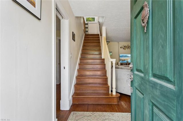 315 Penniman RD, Williamsburg, VA 23185