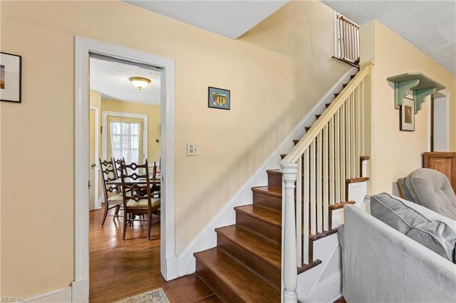 315 Penniman RD, Williamsburg, VA 23185