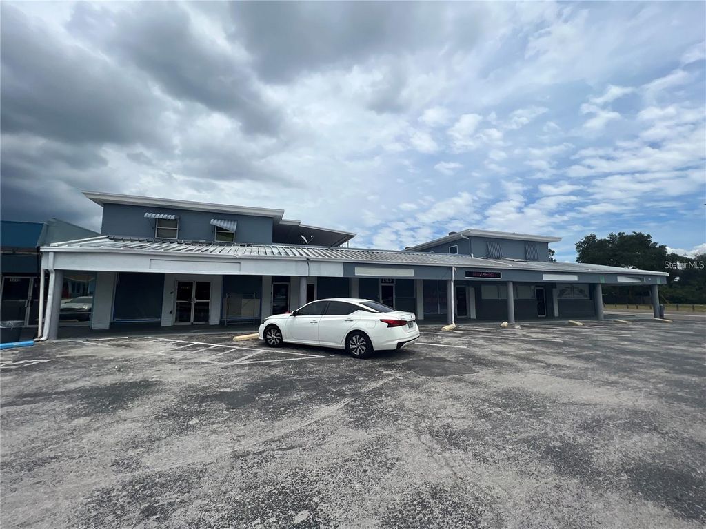 1407 N BETTY LANE 4, Clearwater, FL 33755