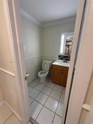 9321 SW 4th St 230C, Miami, FL 33174