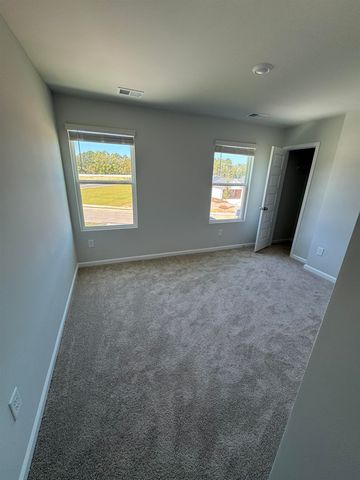 125 Birchwood Dr., Longs, SC 29568
