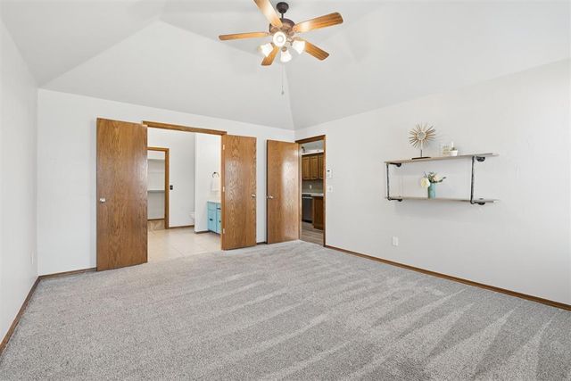 2216 SW 33rd Street, Moore, OK 73170