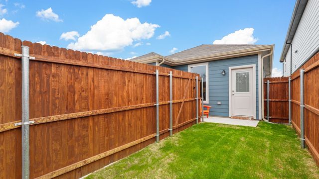 3121 MAPLE ORCHARD Lane, Fort Worth, TX 76140