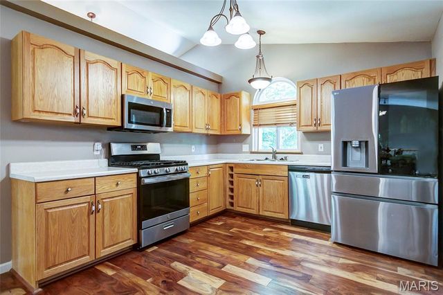 504 Greenwood Lane, Marthasville, MO 63357