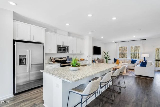 622 Macmillan Way, Knightdale, NC 27545