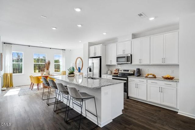 622 Macmillan Way, Knightdale, NC 27545