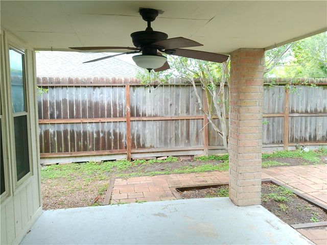 6306 Kristin Dr, Corpus Christi, TX 78414