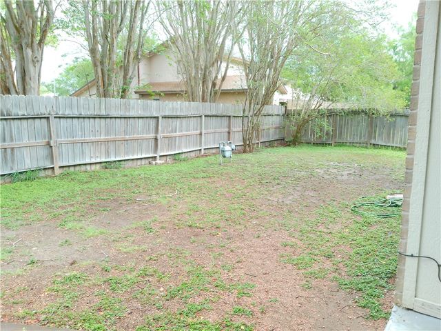 6306 Kristin Dr, Corpus Christi, TX 78414