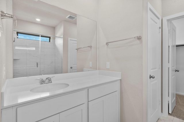 3542 Cardinal Pointe Drive, Angleton, TX 77515