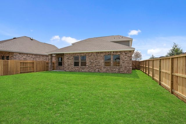 3542 Cardinal Pointe Drive, Angleton, TX 77515