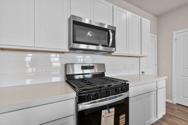 3542 Cardinal Pointe Drive, Angleton, TX 77515