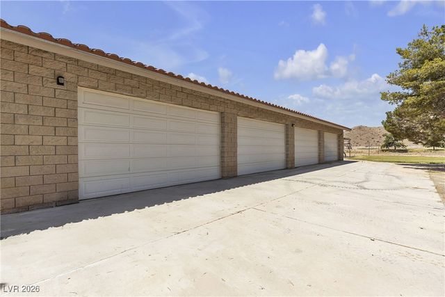 825 West Ryan Avenue, Overton, NV 89040