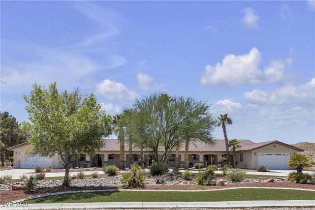 825 West Ryan Avenue, Overton, NV 89040